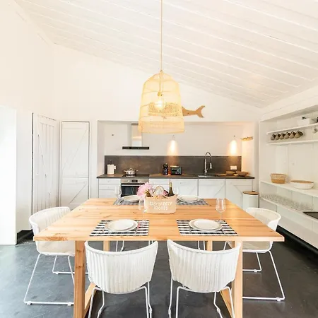 Casas Da Prainha A Hébergement de vacances *